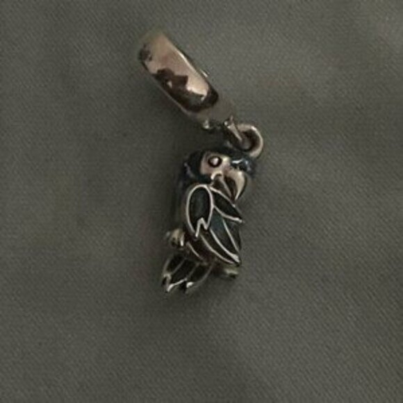 Pandora Jungle Paradise Parrot Dangle Chart - Picture 5 of 5